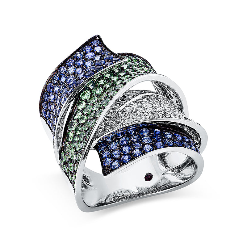 Кольцо 18 карат белого цвета, частично черное родирование